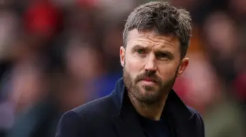 أزمة الأسماء الخمسة.. مانشستر يونايتد على صفيح ساخن